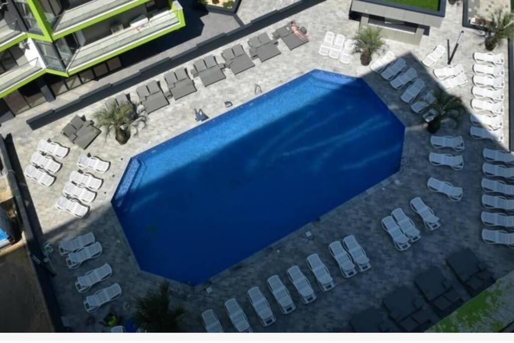 Eka Studio - Pool & Spa Beach Resort Năvodari Exteriér fotografie